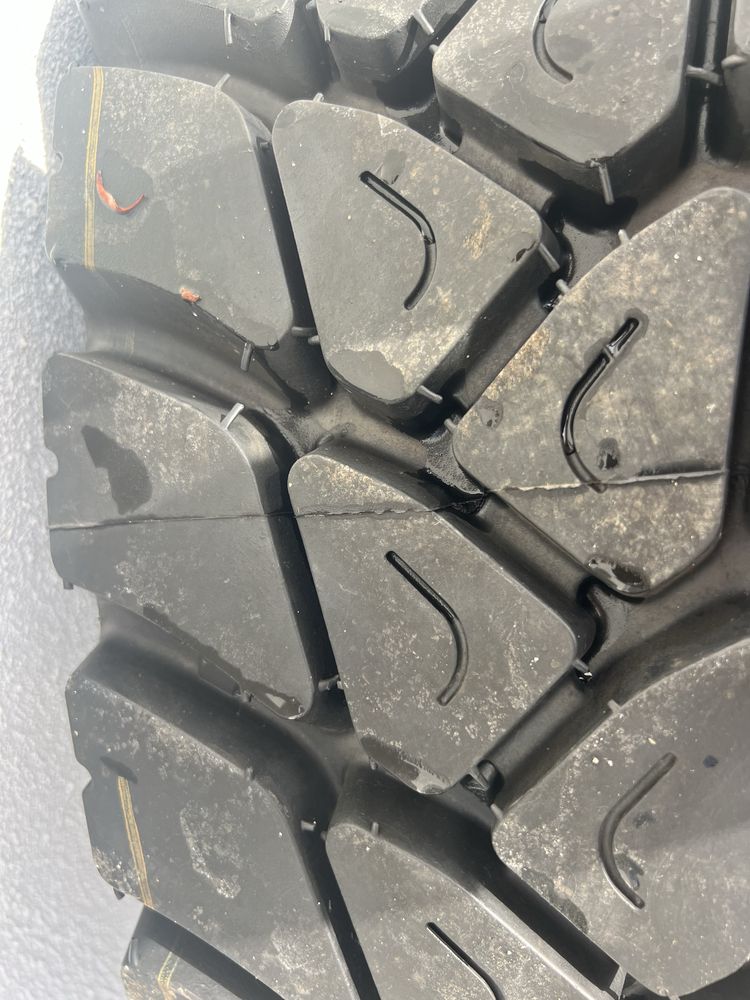 Pneu recauchutado Michelin 315/80 22.5