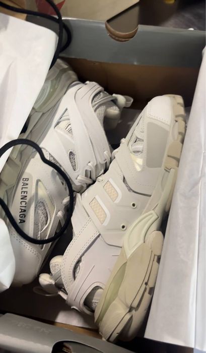 Balenciaga Track Sneakers білі