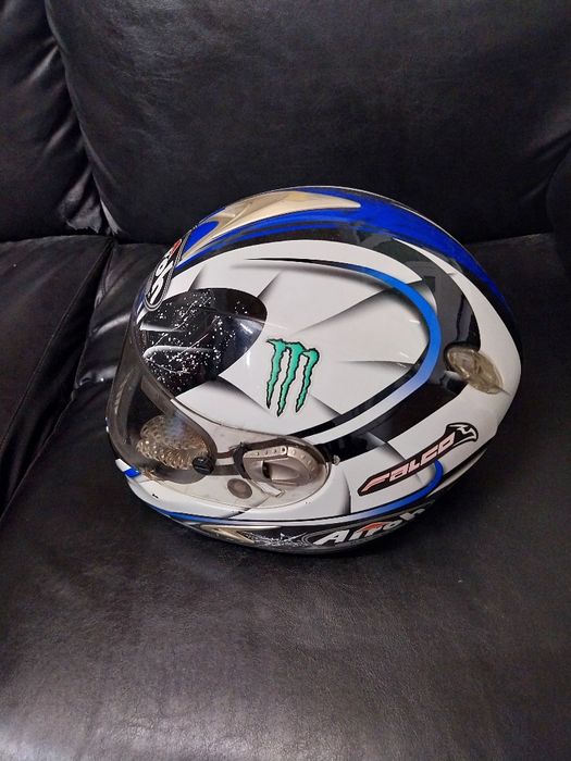 Capacete Airoh usado