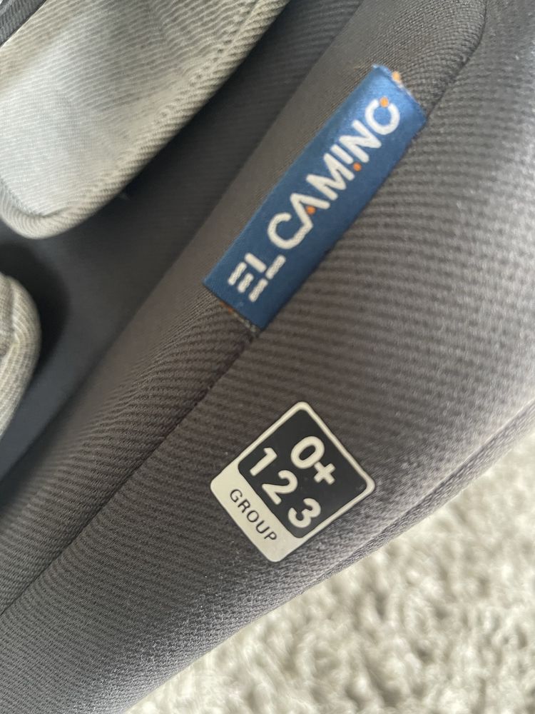 Vendo uma cadeirinha de carro