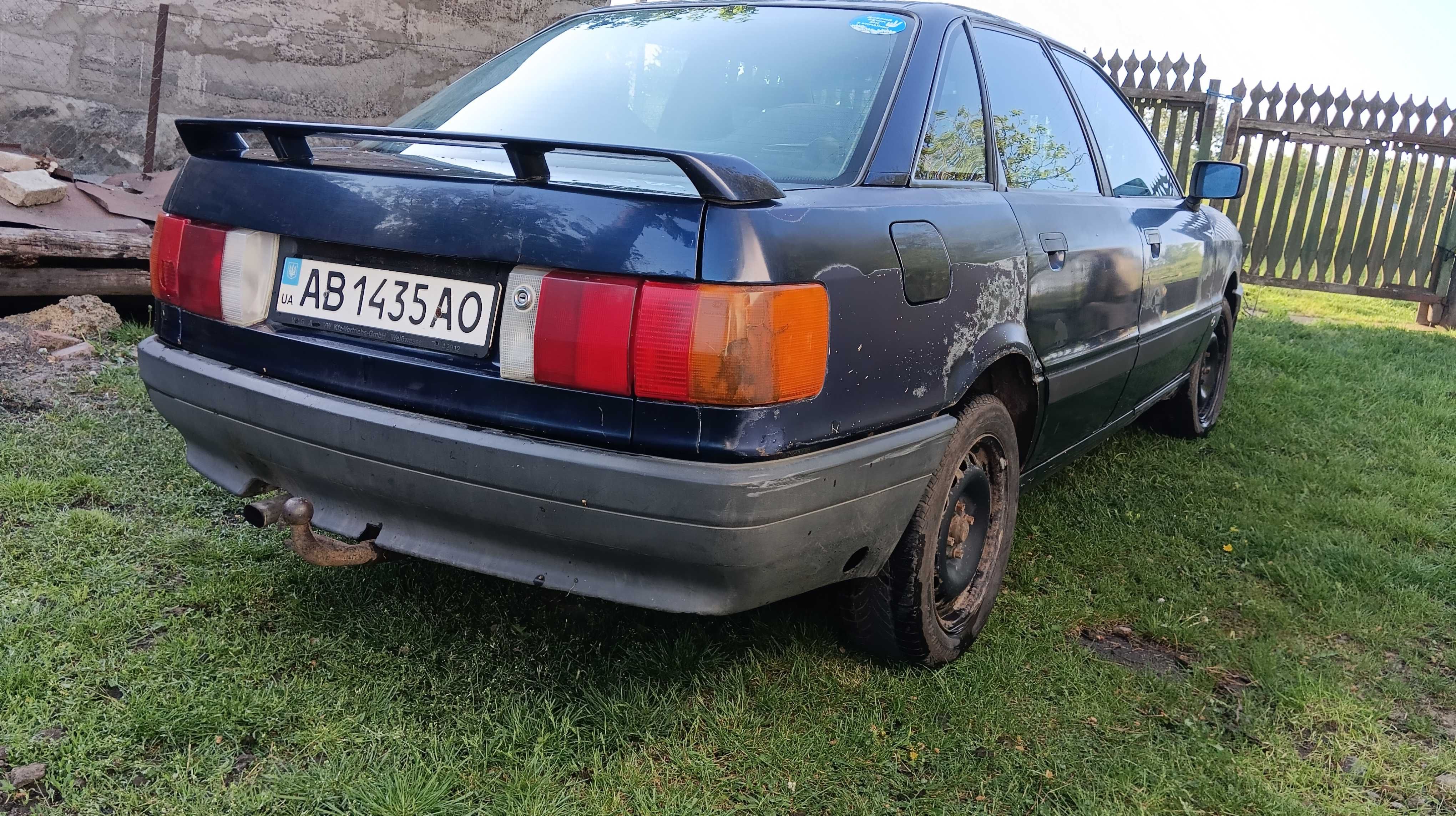 Продам Audi 80 бензин 1.8.розход 8 літрів.їде добре .продаж по ТП.