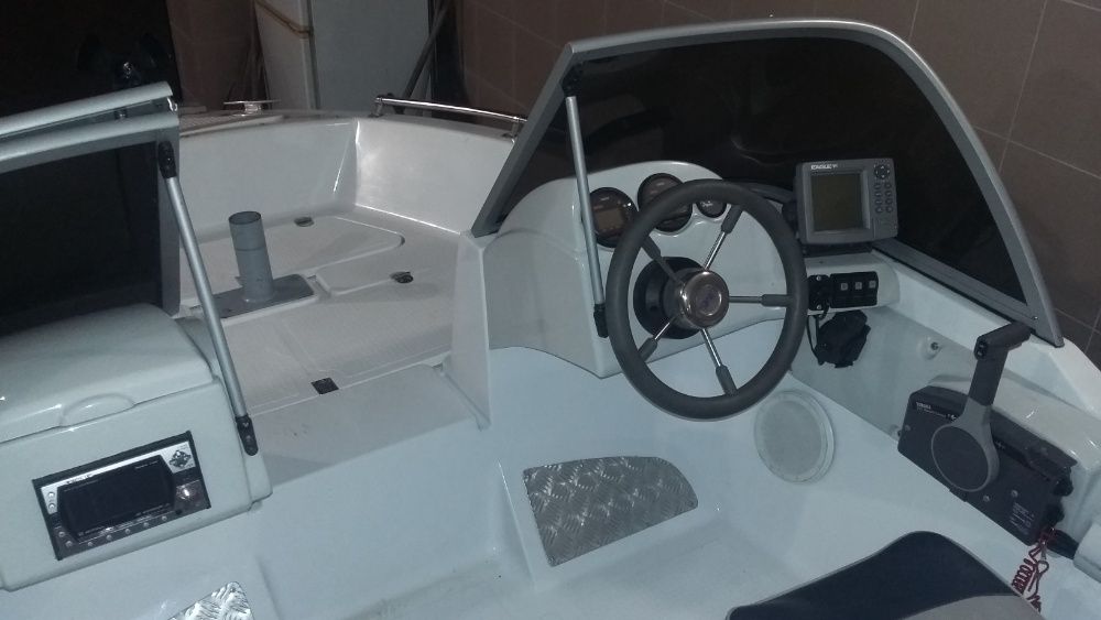 лодка  алюминиевая ums-470