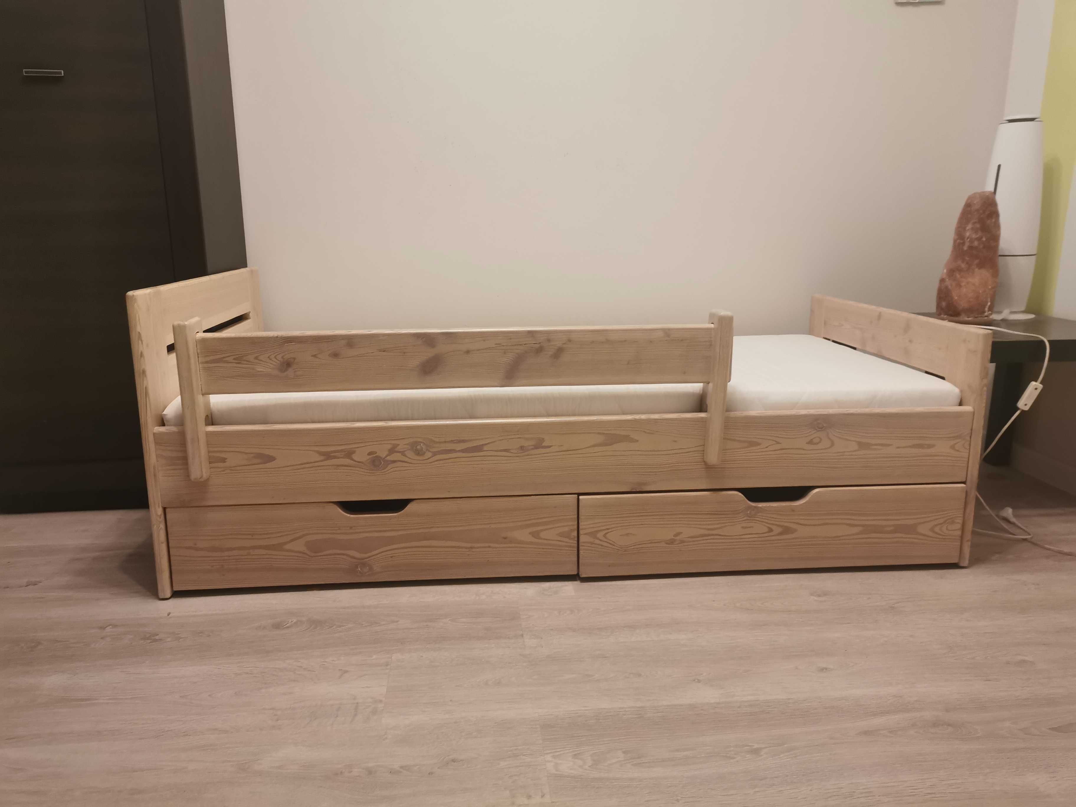Łóżko dziecięce 160 x 80 z materacem drewniane