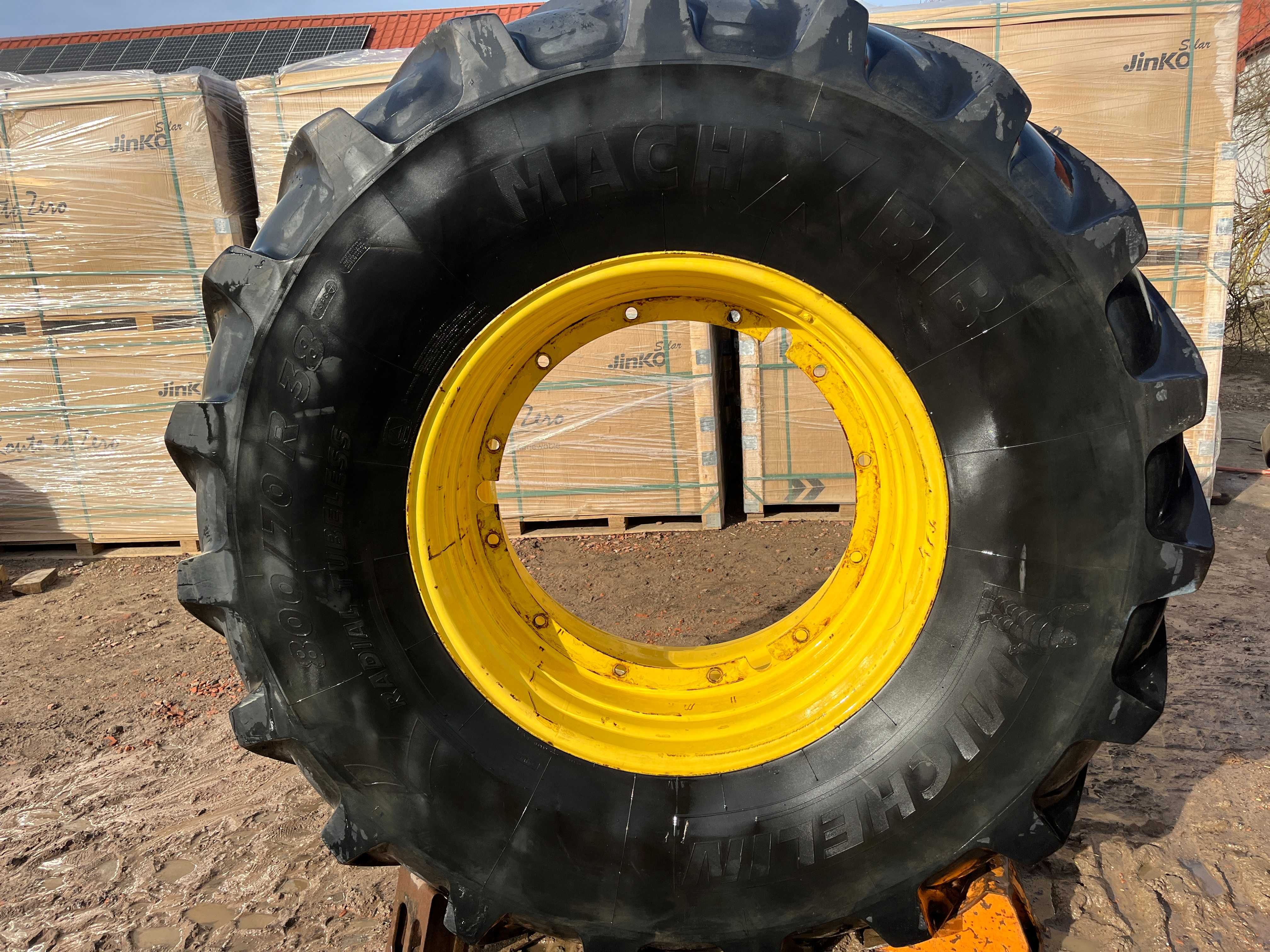 Koła felgi opony John Deere 800/70/R38