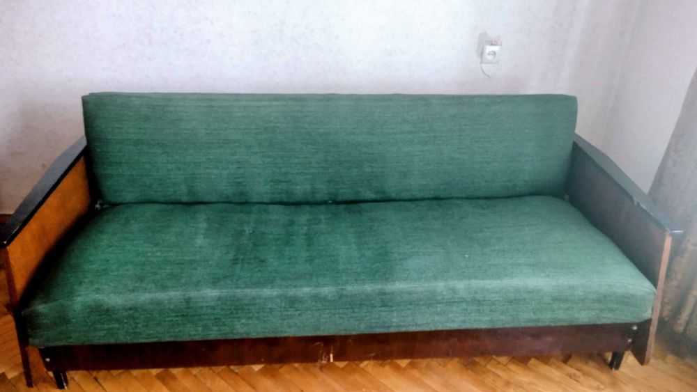 віддам диван безкоштовно, самовивіз