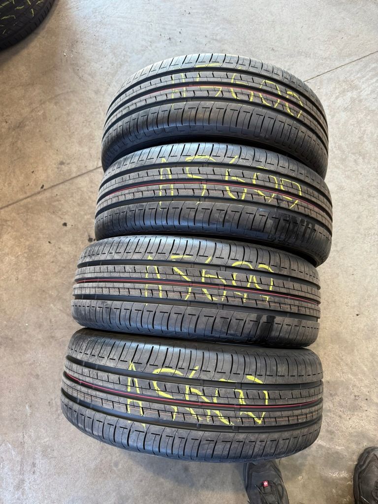 Bridgestone ecopia ep150 195/55/16