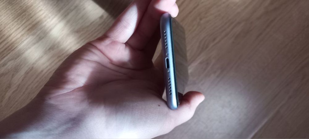 Iphone 11 fioletowy