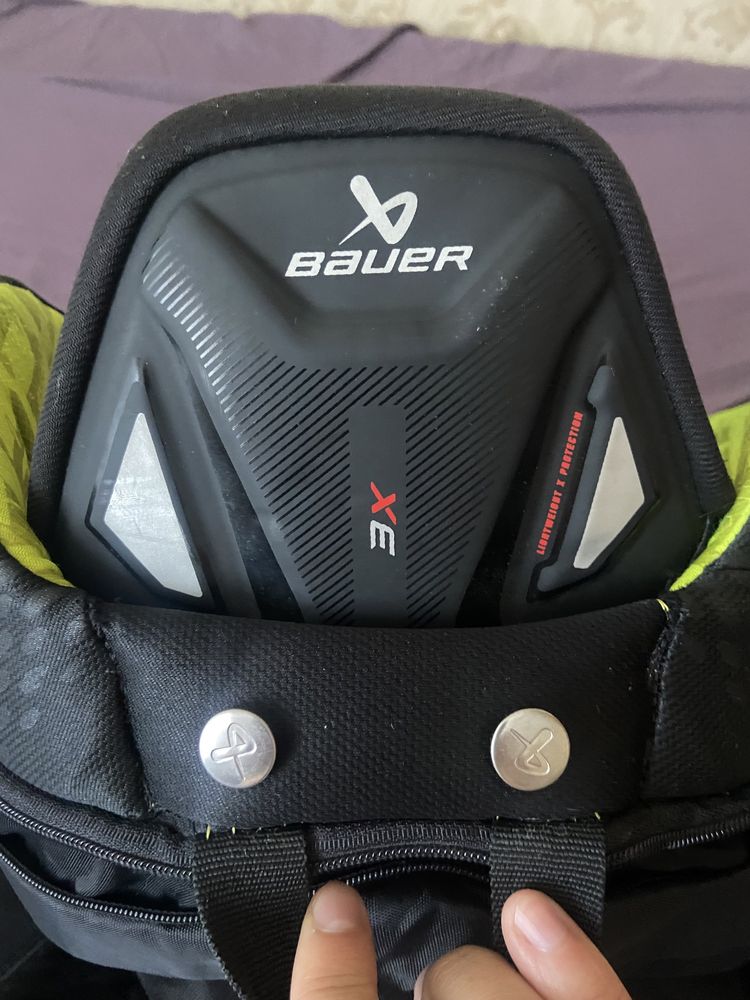 Продам шорти для хокею підліткові junior R bauer