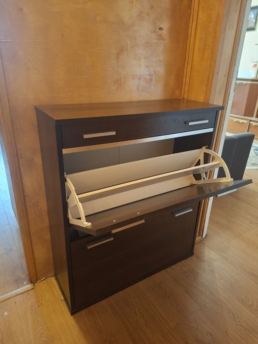 Ładna Szafka na buty