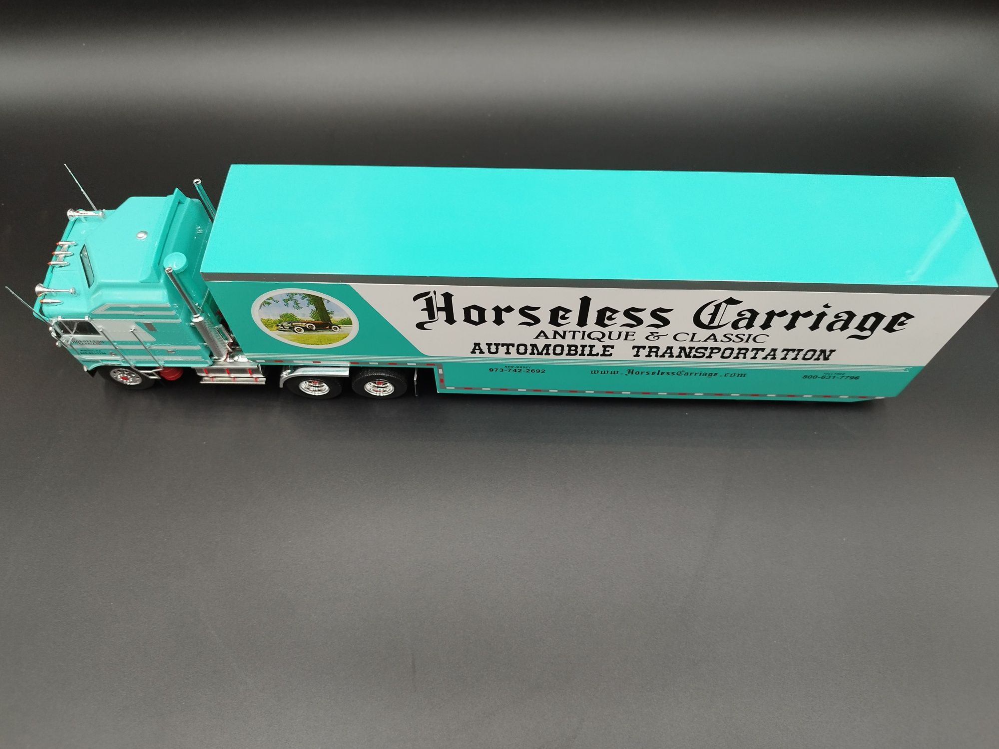 1:43 Altaya ixo KENWORTH K100 AERODYNE 1976 model