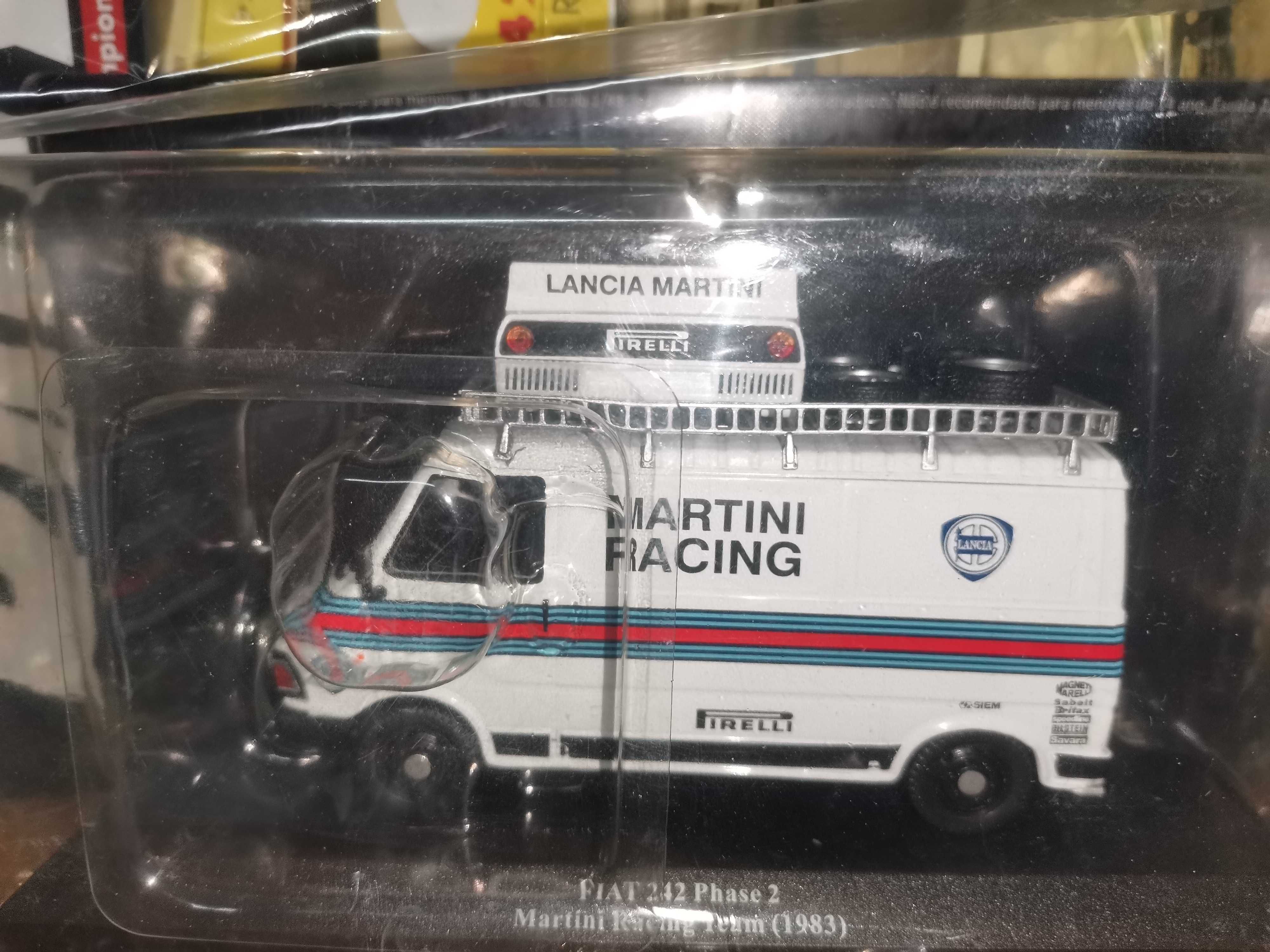 Fiat 242 Phase 2 - Team Martini Racing - Escala 1:43