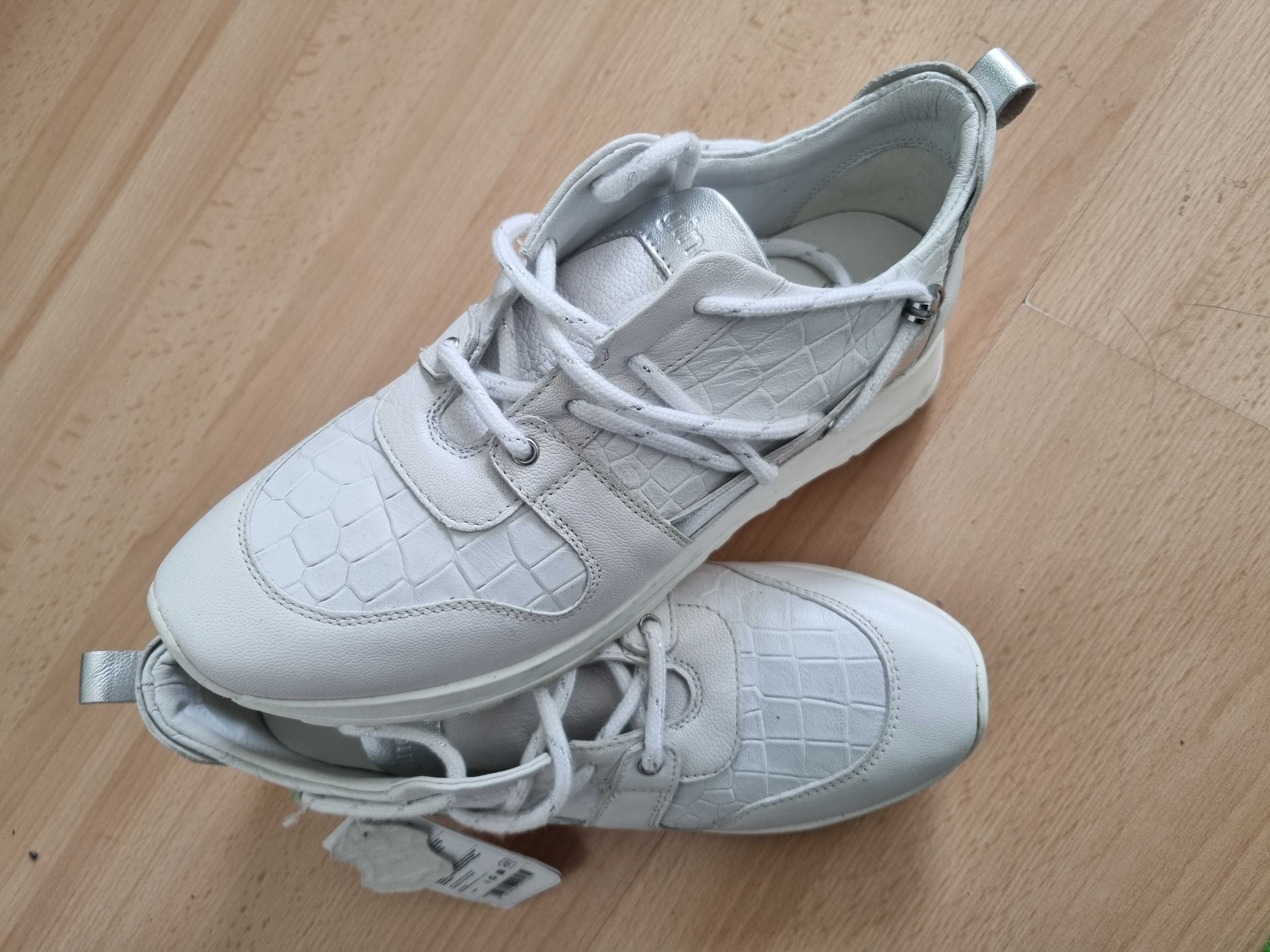 Adidasy sneakersy Gino Rossi 39 białe