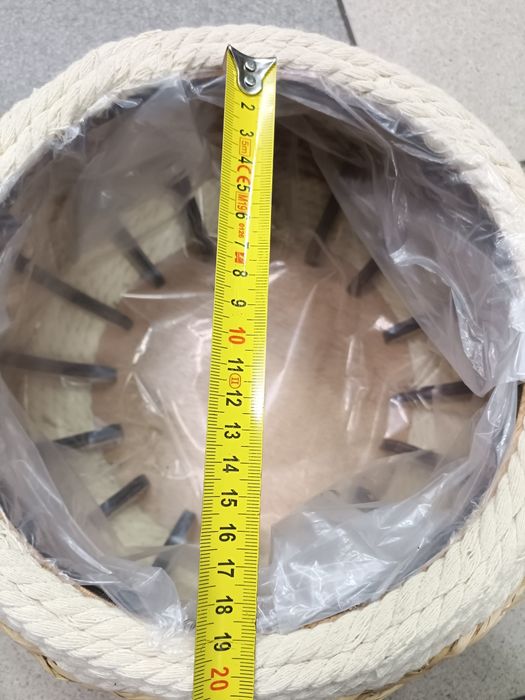 Doniczka wisząca kwietnik