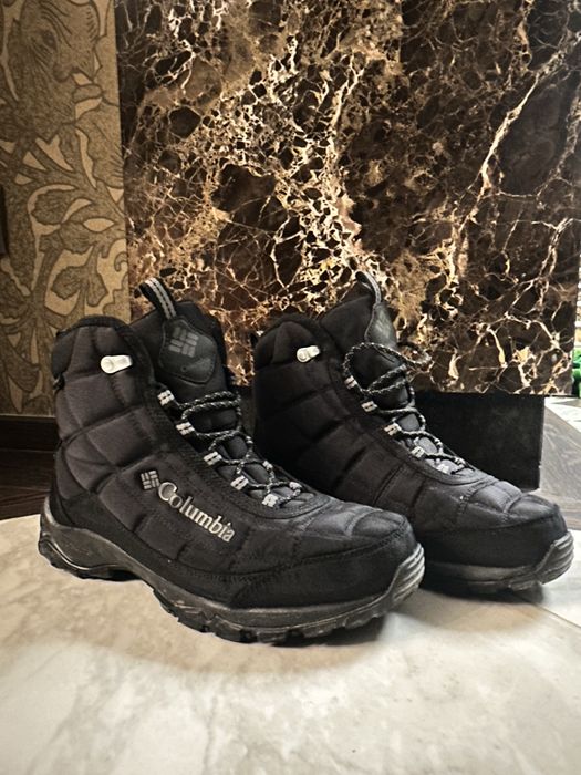 Чоловічі черевики Columbia 42,5