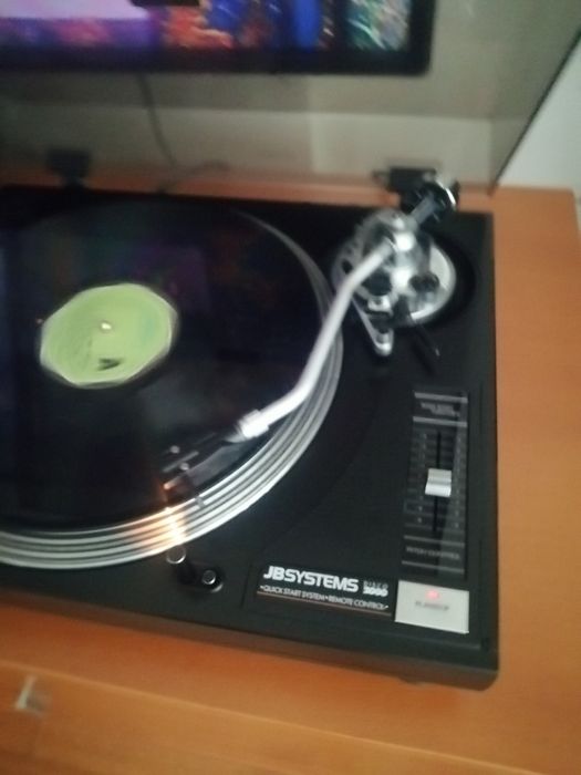 Vendo leitor de vinil