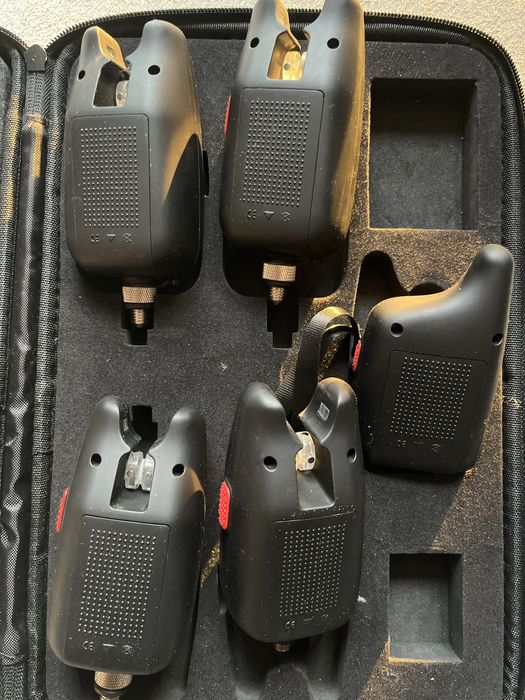 Sygnalizatory brań hokaido z centralką zadbane w etui wedkarstwo