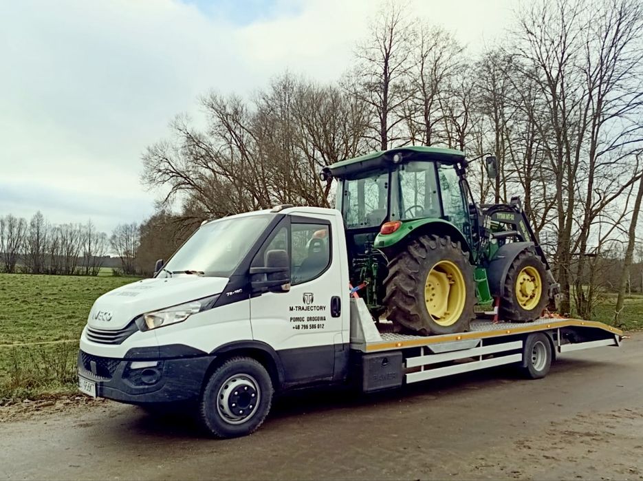 Transport maszyn do 14 T Usługi transportowe Laweta