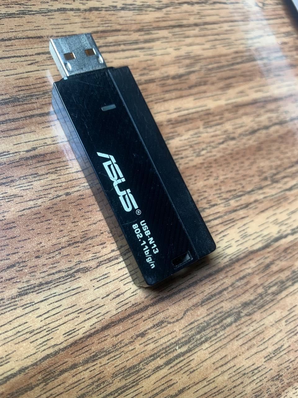Wi-Fi адаптер ASUS USB-N13