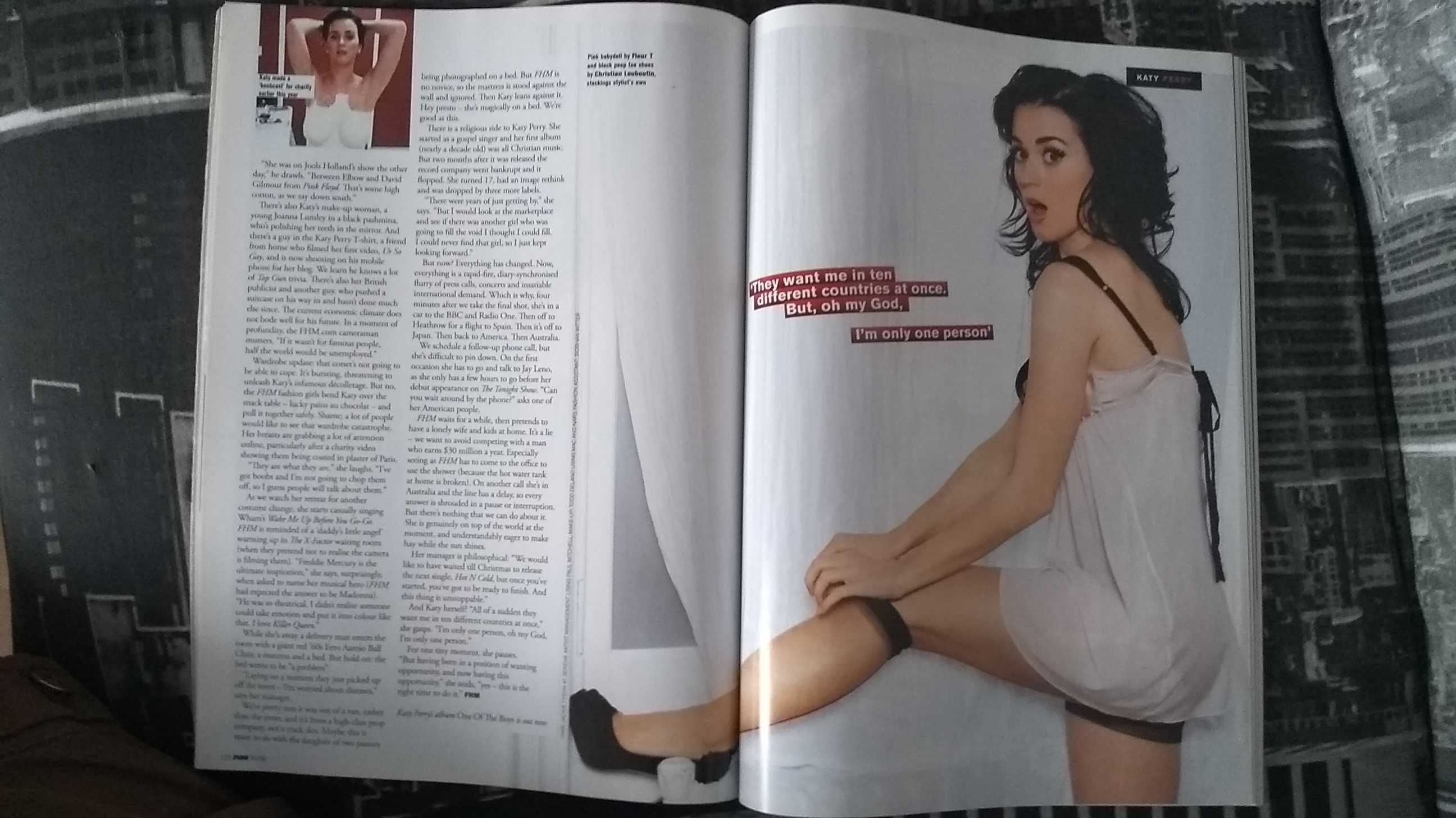 Katy Perry pocztówki unikaty z USA i 2 magazyny: FHM z UK i Vogue