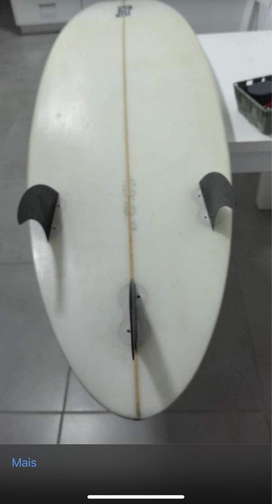 Vendo ou troco Prancha de surf de fibra 6’7