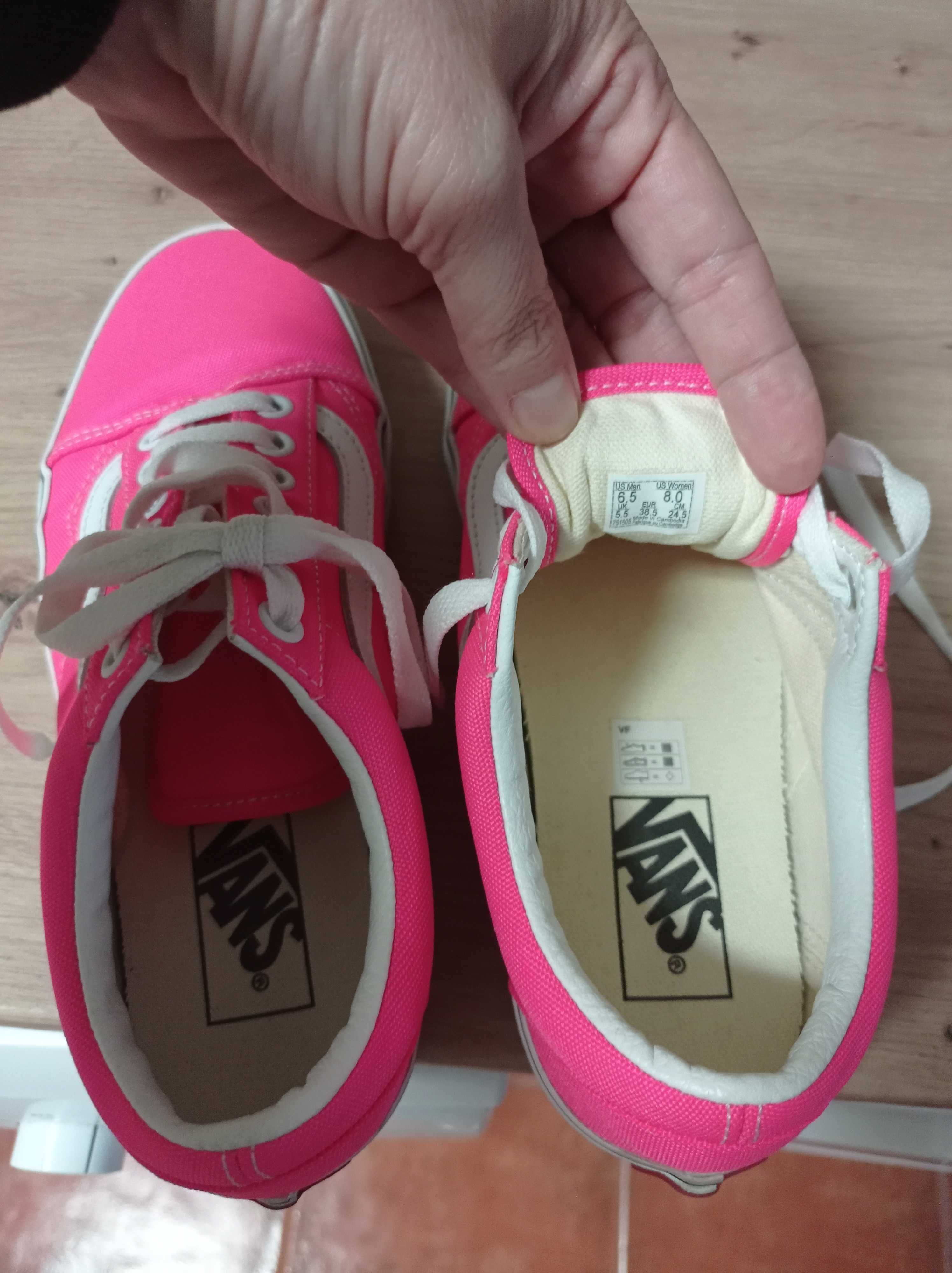 Ténis Vans como novos