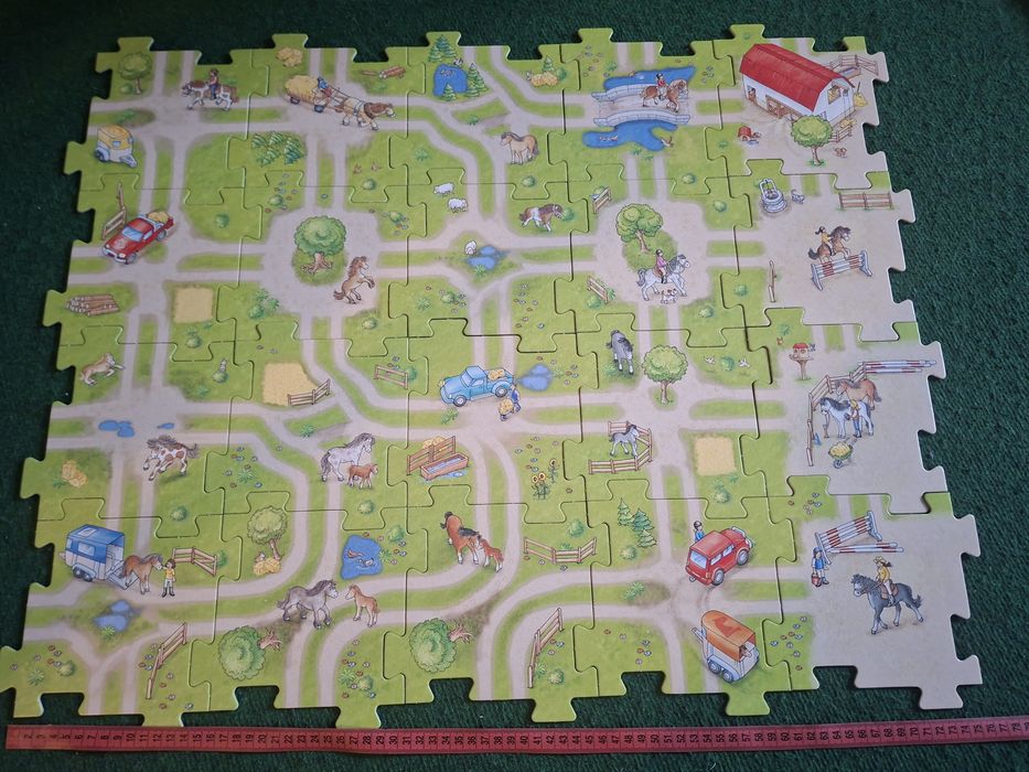 Великі пазли дорога