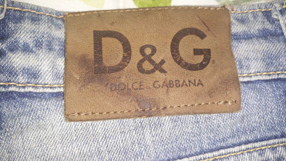 Calções Dolce & Gabbana + oferta calções ABS