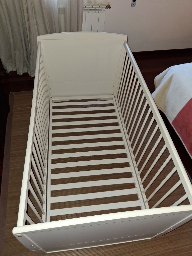 Berço madeira 140cm