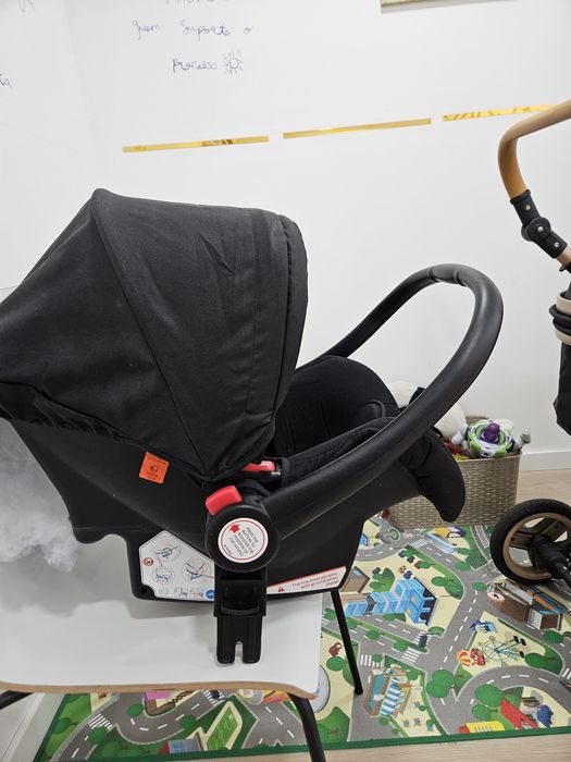 Carro de bebe completo como novo da yazoco