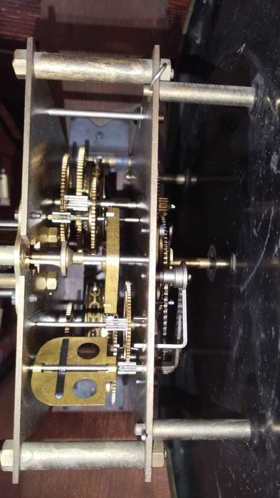 Zegar Stojący, sygnowany Gustav Becker