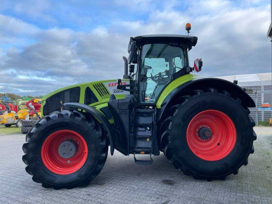 Трактор CLAAS AXION 960 2020 рік виробництва, наробіток 1749 мото/год