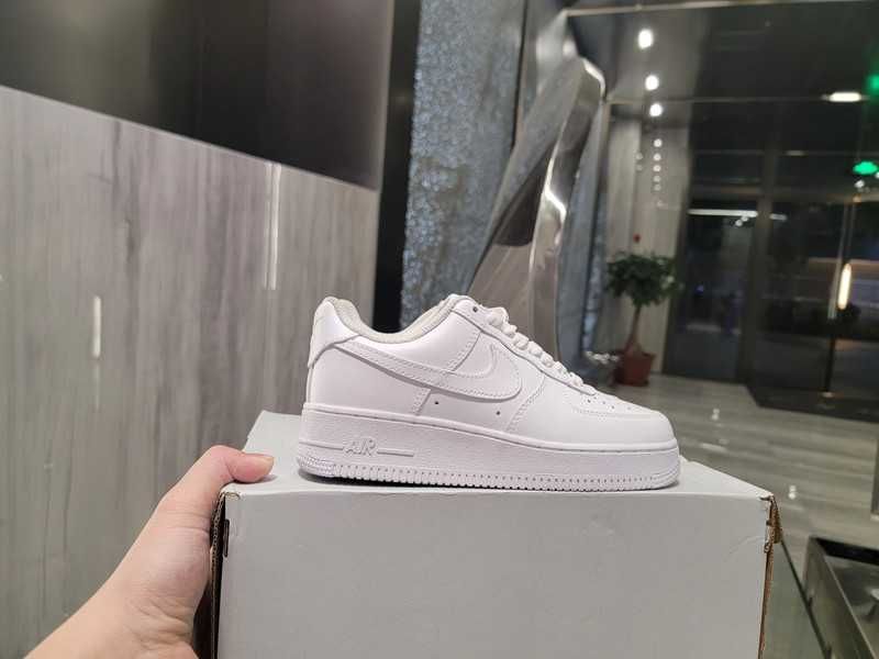 oryginale Nike Air Force 1 Low '07 White 42
