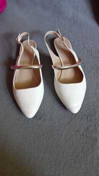 Białe buty rozmiar 38