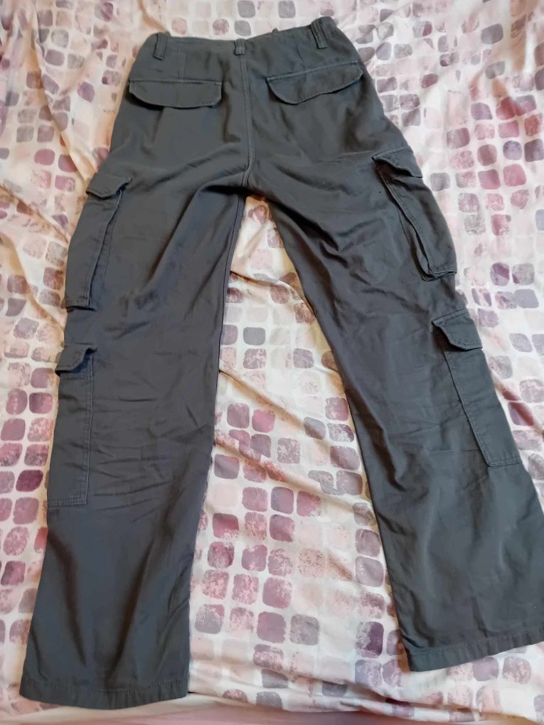 Spodnie cargo Bershka 34 xs