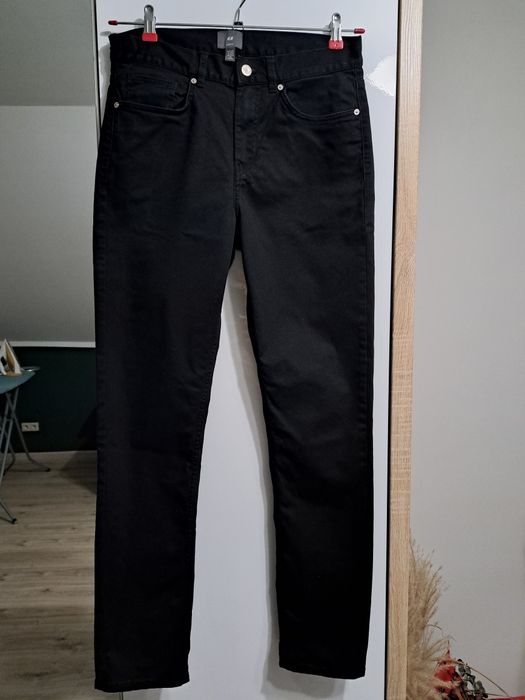 Czarne jeansy slim fit rozm. 29/32