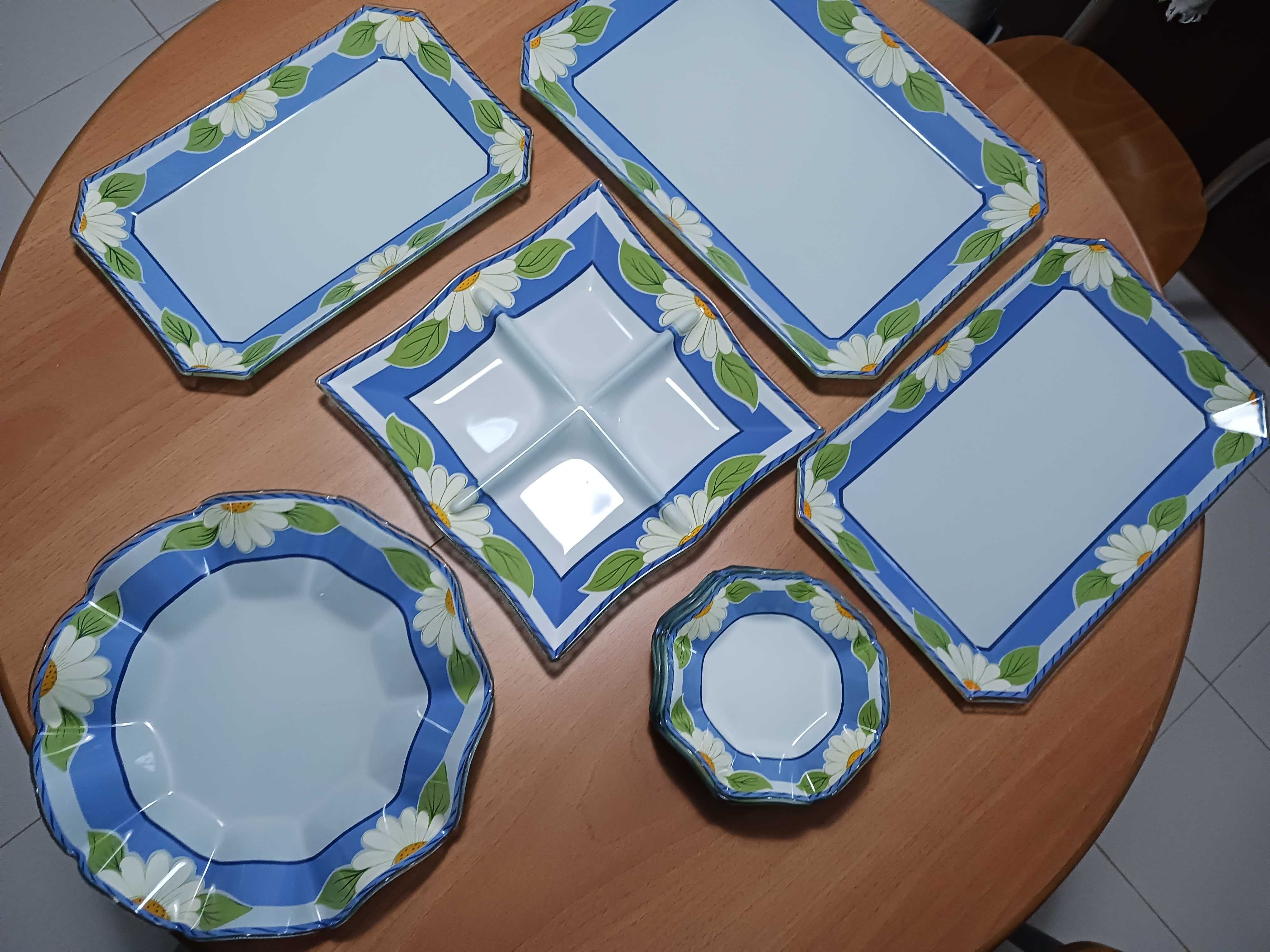 Conjunto de loiça marca Decorglass Octavada, 11 peças