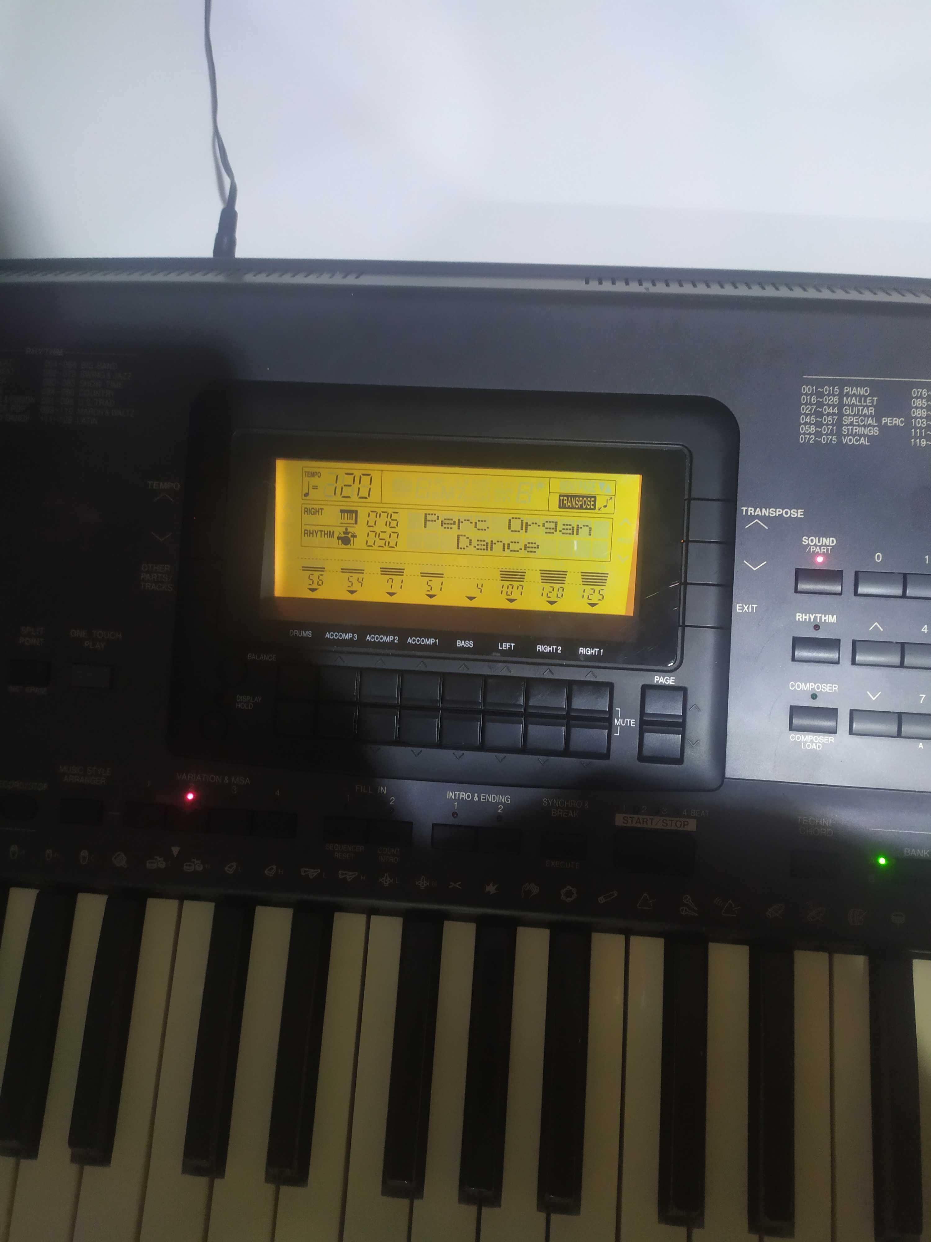 Keyboard Technics kn930