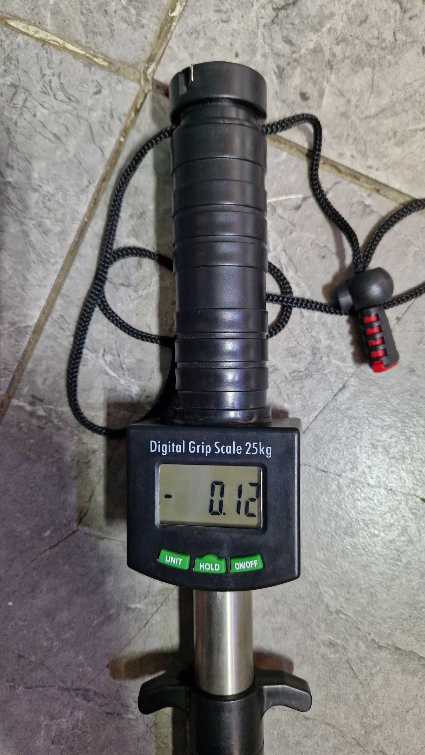 Wędkarska Waga elektroniczna wraz z chwytakiem do 25 kg