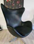 Fritz Hansen Egg Chair fotele z czarnej skóry 2 sztuki