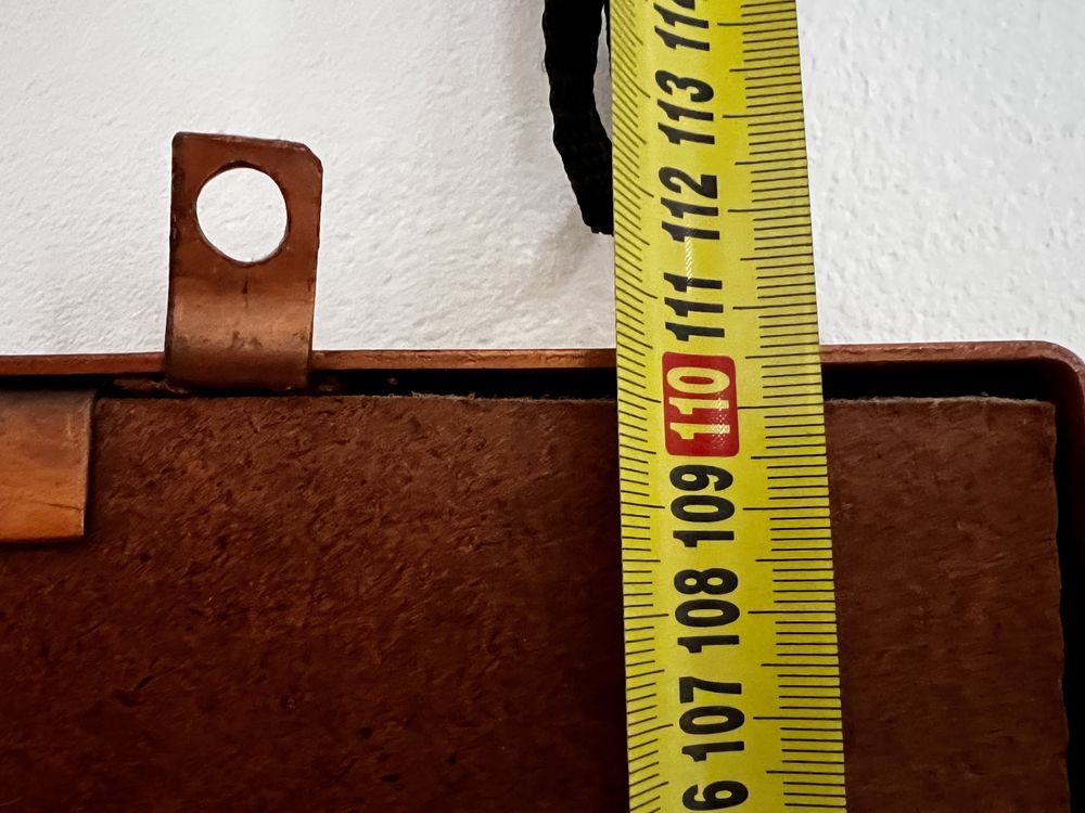 Lustro 110x40 w mosiężnej ramie PRL