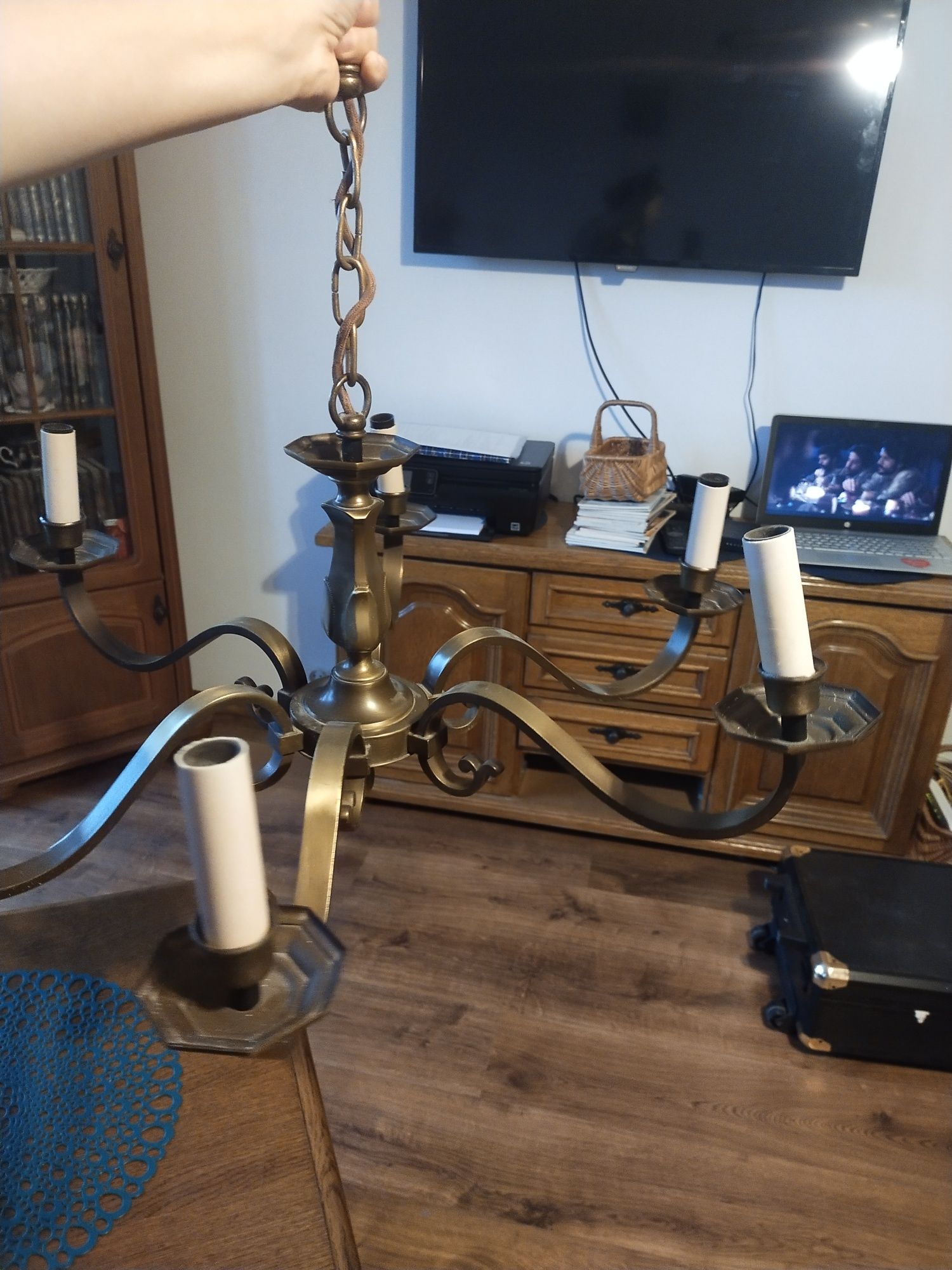 Piękny 6ramienny żyrandol lampa