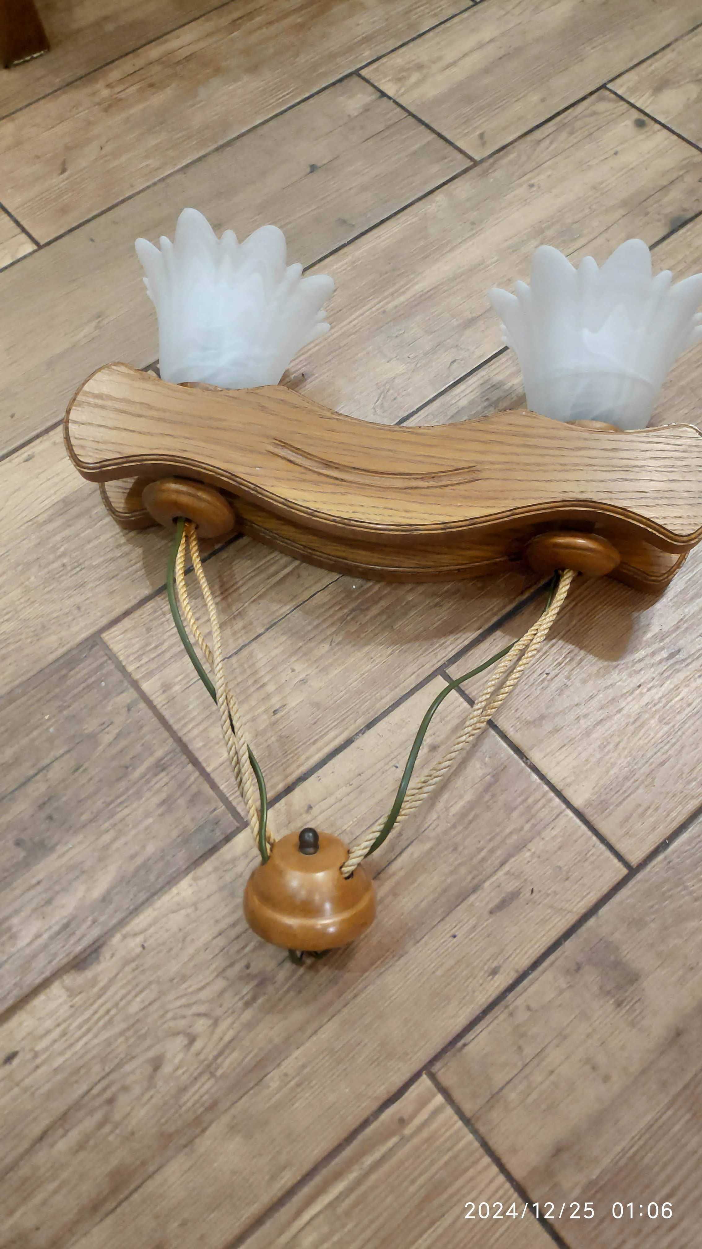 Stylowa Lampa Retro LED . 2 mleczne Klosze / Piękne nastrojowe światło
