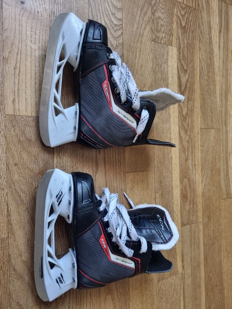 Łyżwy hokejowe CCM JetSpeed rozmiar 10J