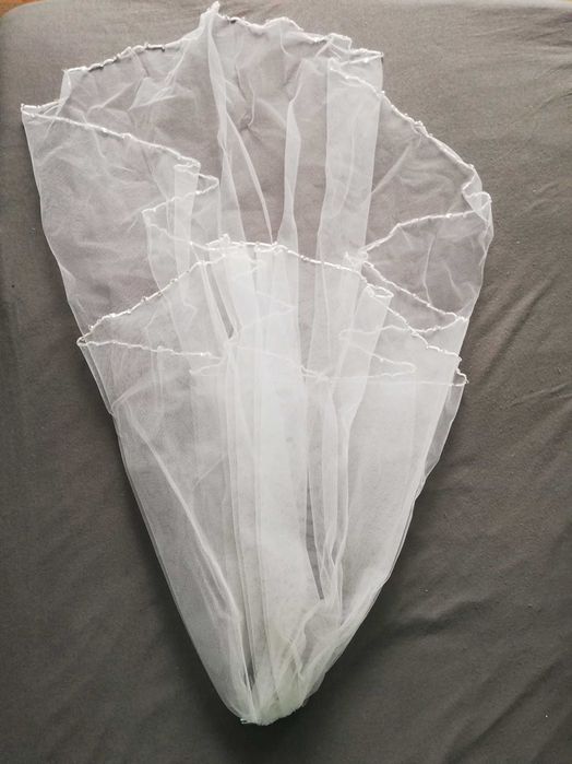 Welon ślubny krótki