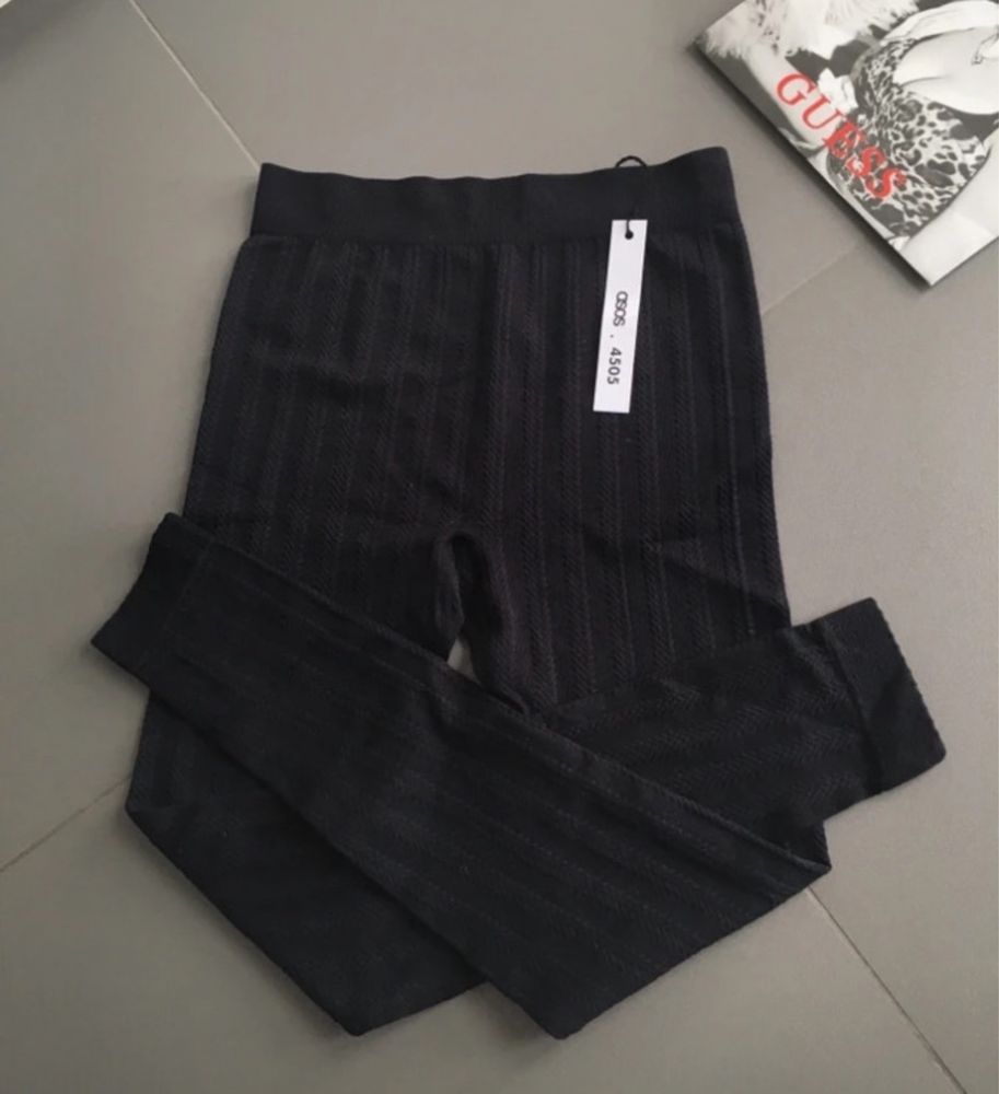 Legginsy termoaktywne prążkowane wzory xs 34 Asos