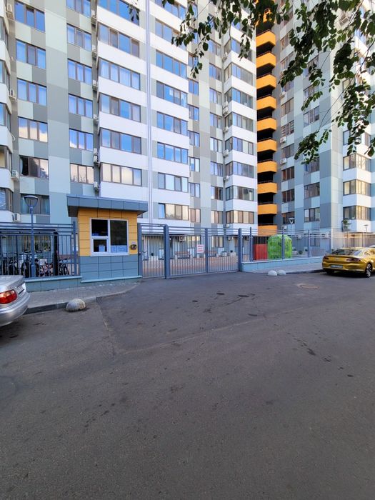 Своя, ул.Канатная,122  ЖК Мандарин