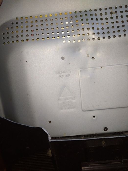 Монитор(матрица) 19 ", не включается