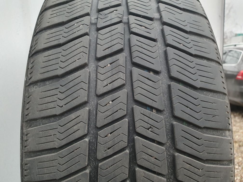 Opona zimowa Barum Polaris 3 205/50/17  3szt