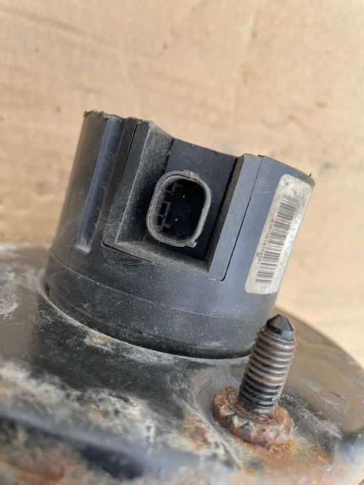 Amortyzator przód przedni prawy Mercedes W211