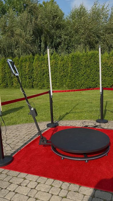 Fotobudka 360 z akcesoriami - do wynajęcia na Twoją imprezę